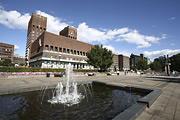 R�dhuset i Oslo med sine karakteristiske to t�rn
